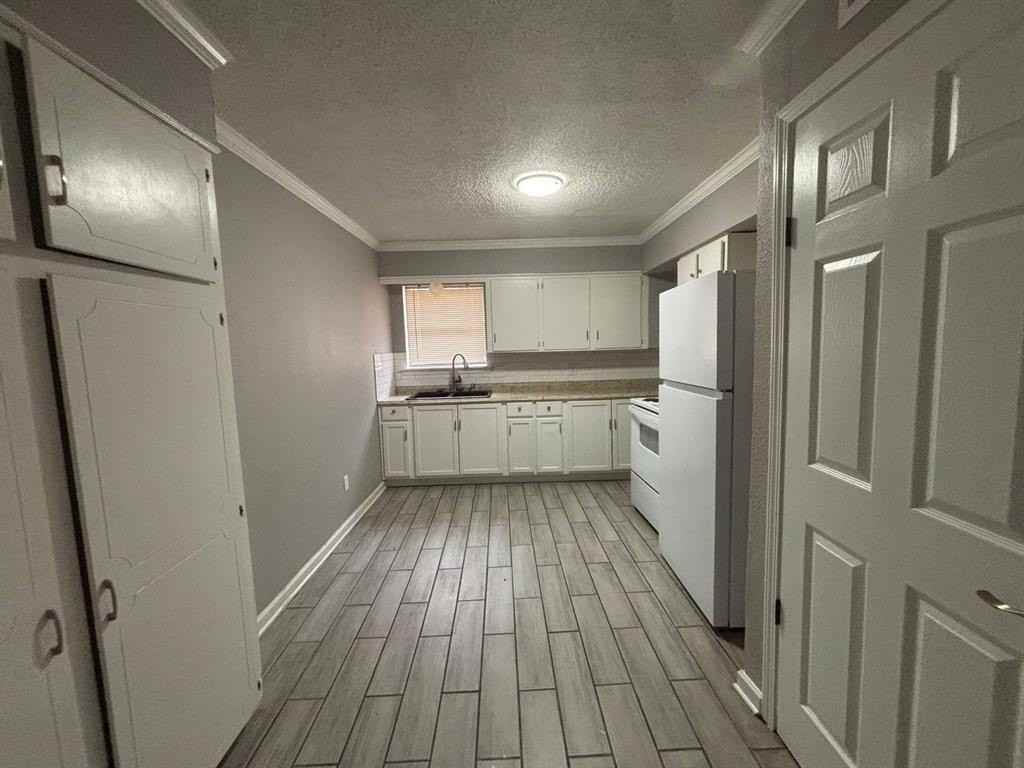 4122 Cherokee St #4 - Photo 5 of 10