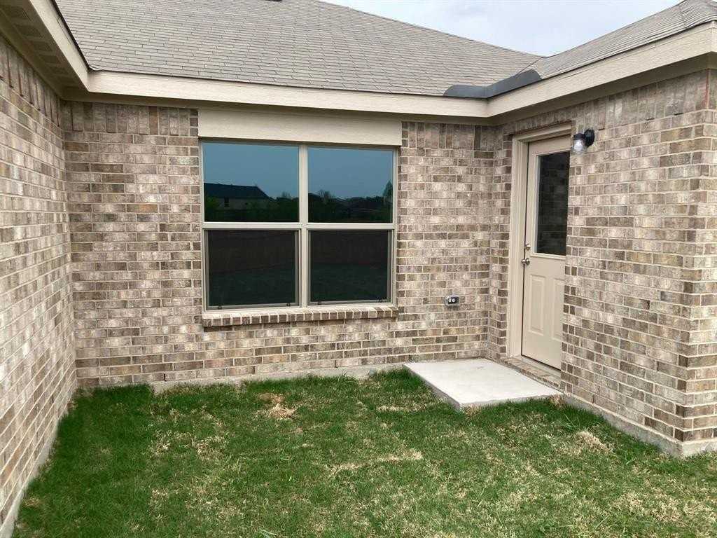 3007 Boran Dr - Photo 5 of 21