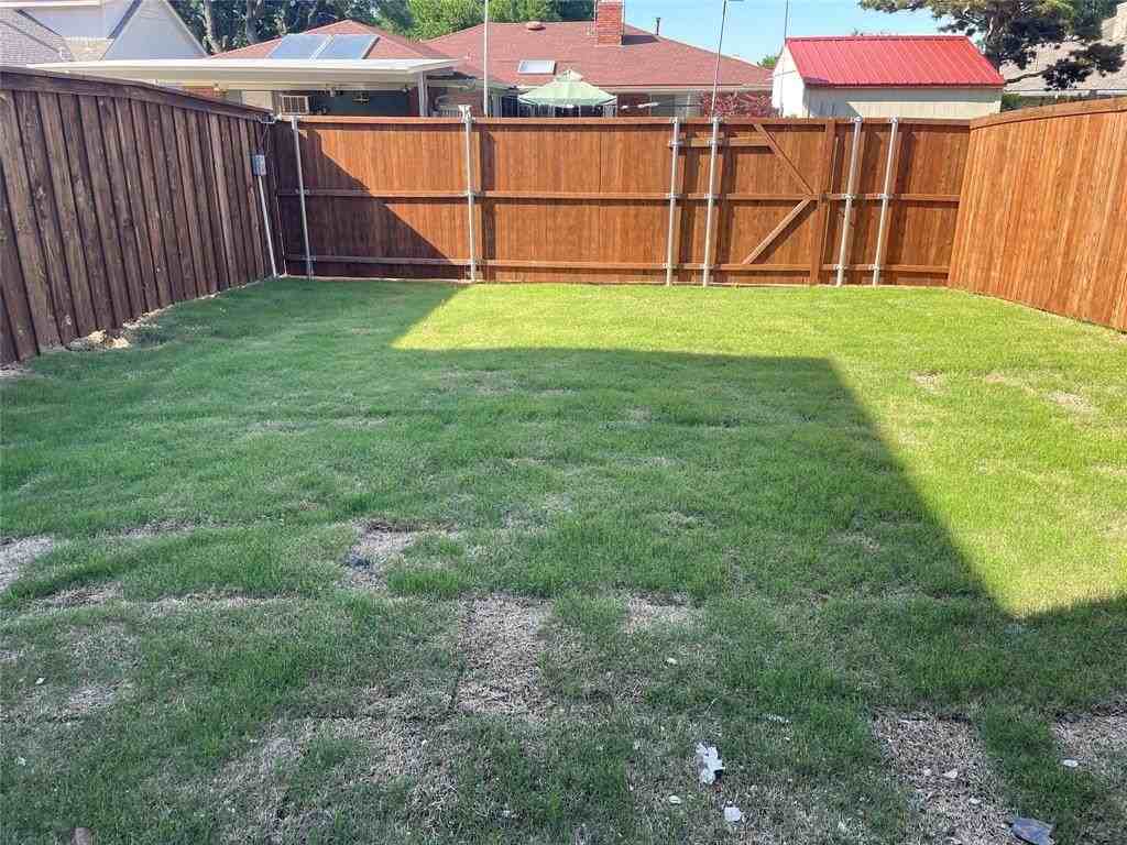 2937 Hamilton St - Photo 4 of 21