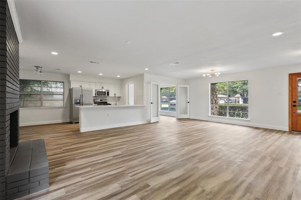 3126 Jubilee Trl - Photo 4 of 38