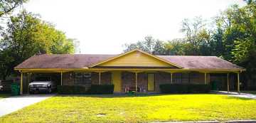 featured image of 1504 E Pecan St #1508