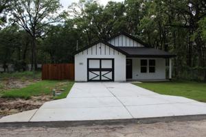 featured image of 125 Chapperall Dr