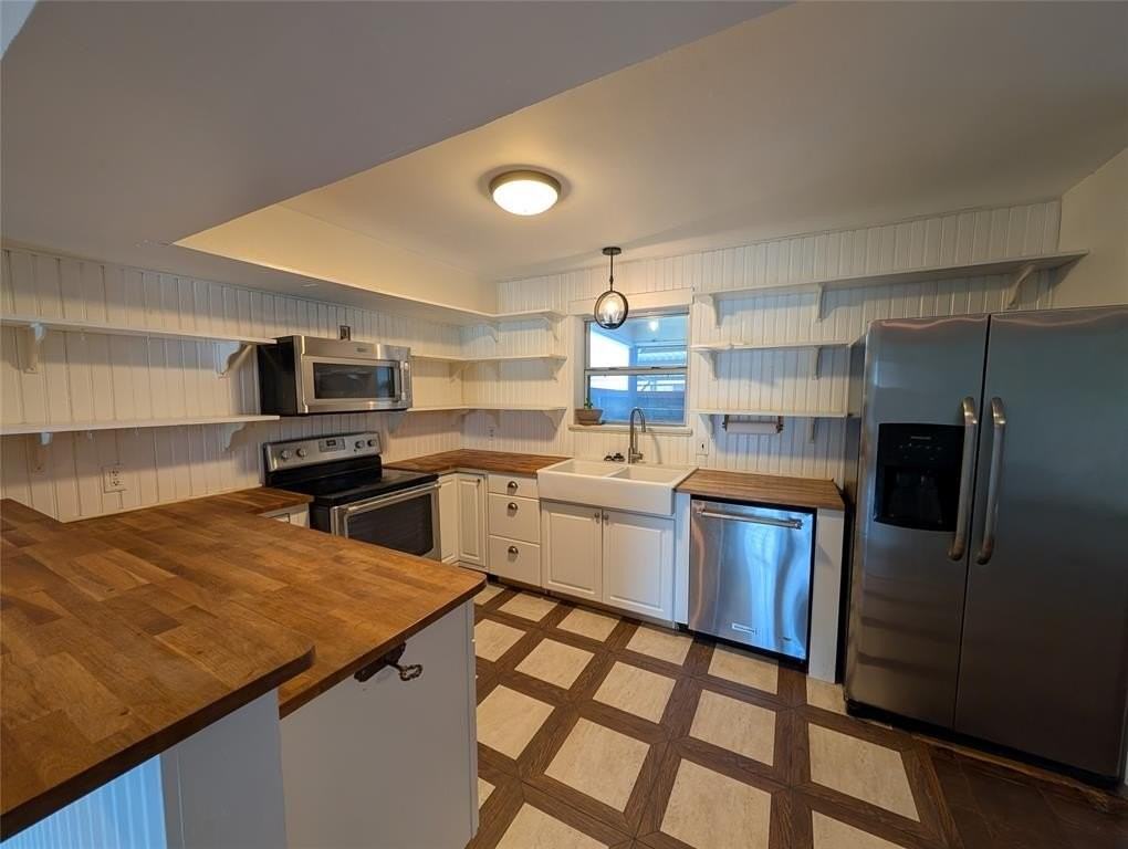 4715 Skillman St #A - Photo 6 of 28