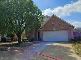 611 Ashbrook Ct - Photo 1 of 1