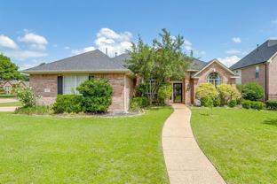 830 Doral Dr - Photo 1 of 1