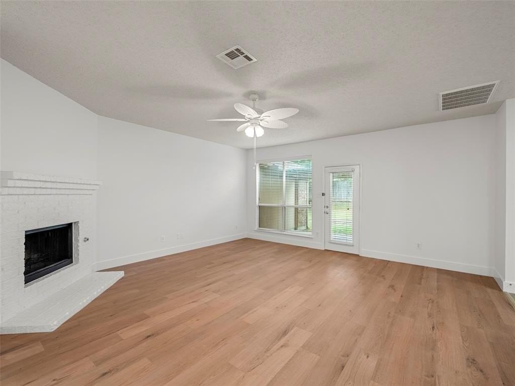 526 Wyoming Dr - Photo 5 of 25