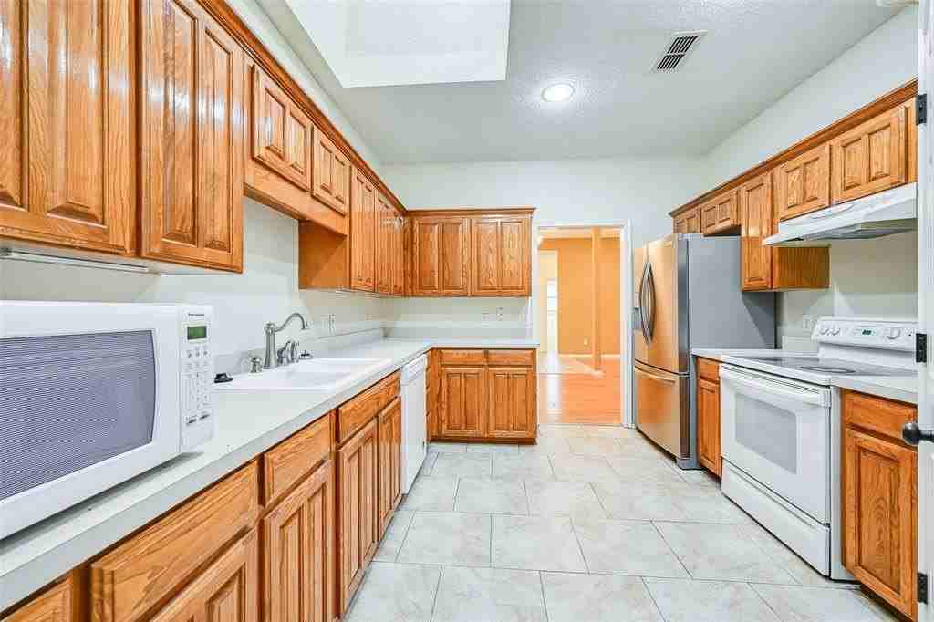 1136 Park Gln - Photo 7 of 15