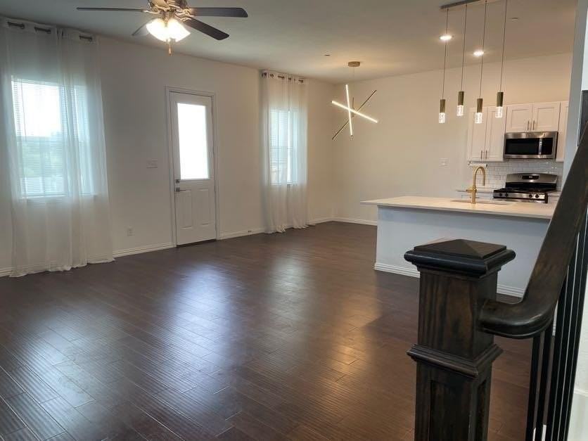 4342 Hebron St - Photo 5 of 25