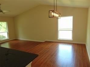 2918 Ashglen Dr - Photo 6 of 18