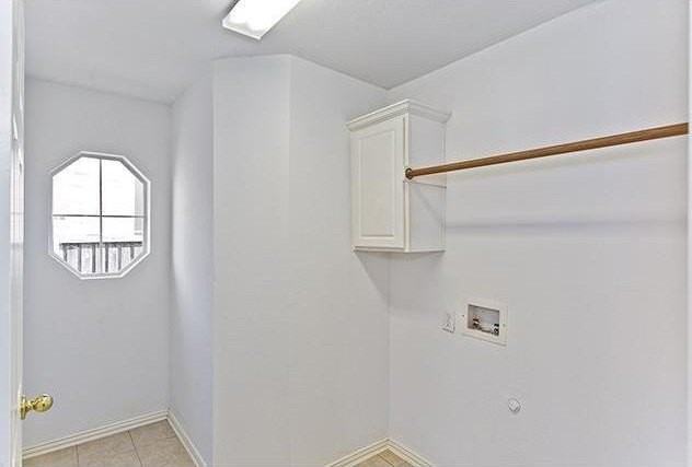 2448 Loch Haven Ct - Photo 5 of 12