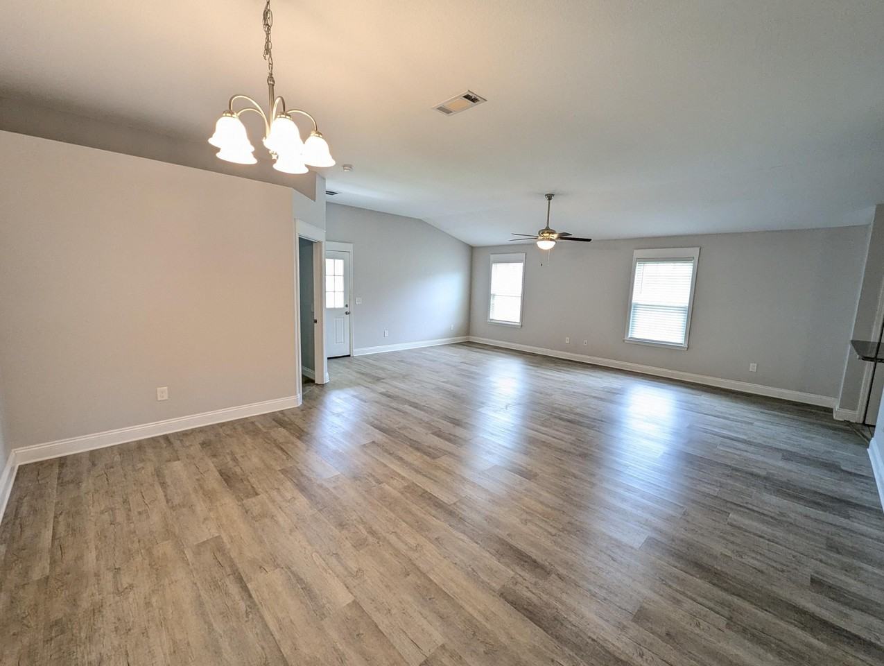 1651 Ponderosa Dr - Photo 2 of 20