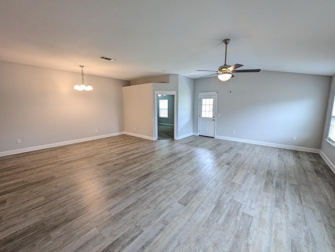 1651 Ponderosa Dr - Photo 4 of 20