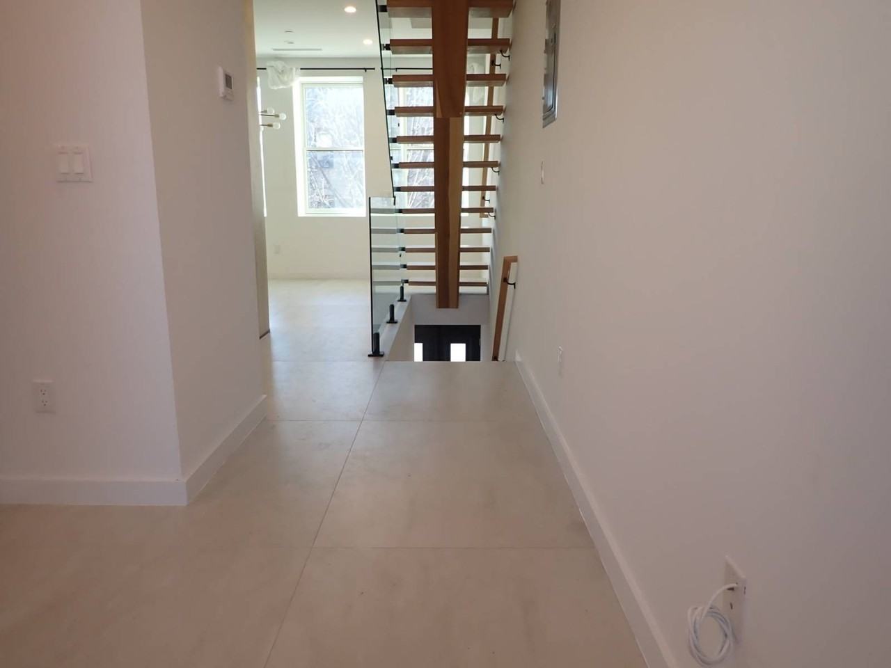 1511 Pacific St #2 - Photo 4 of 21