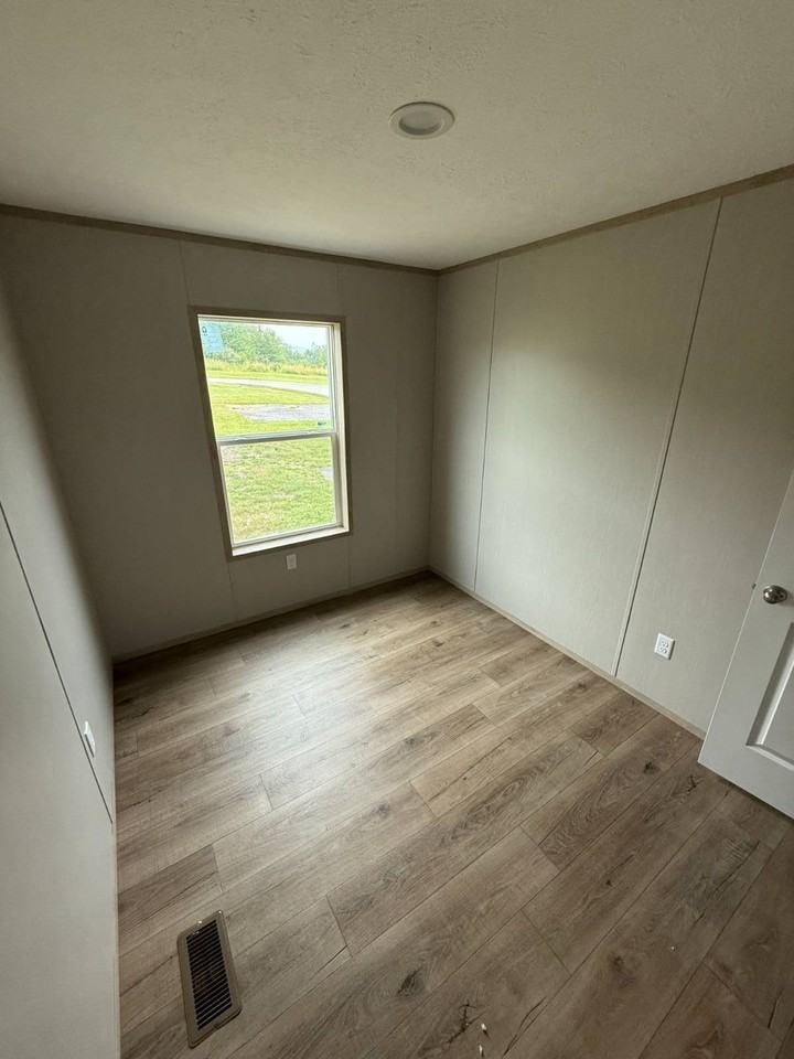 176 E Arlington Dr - Photo 5 of 7