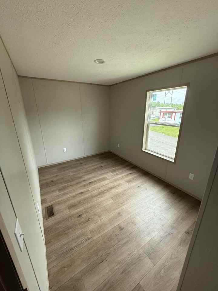 176 E Arlington Dr - Photo 6 of 7
