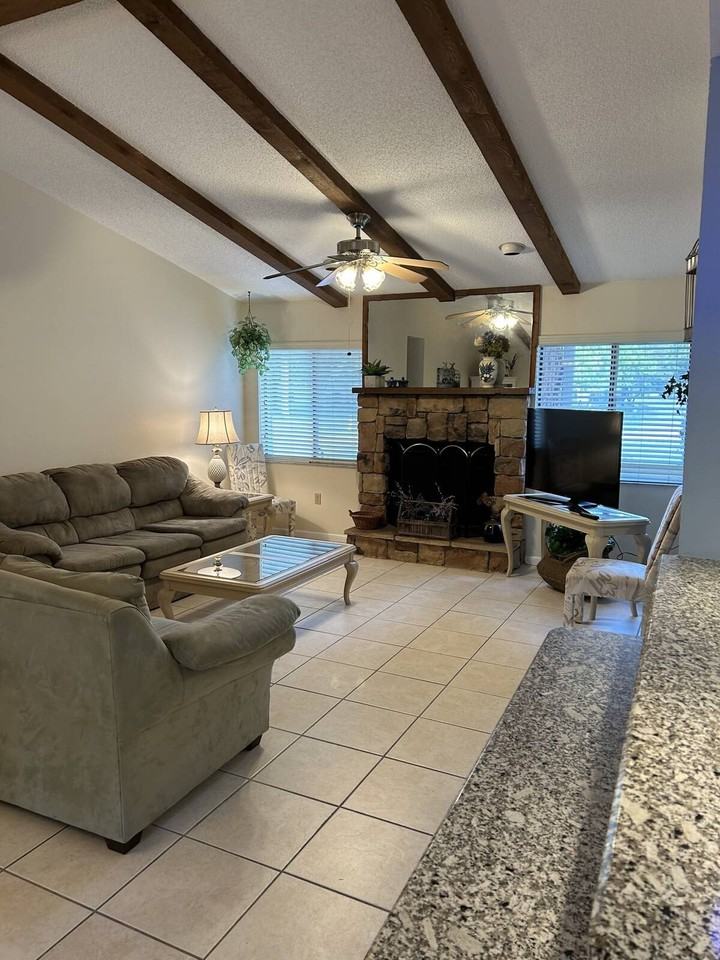 5924 Pebble Ln - Photo 5 of 24