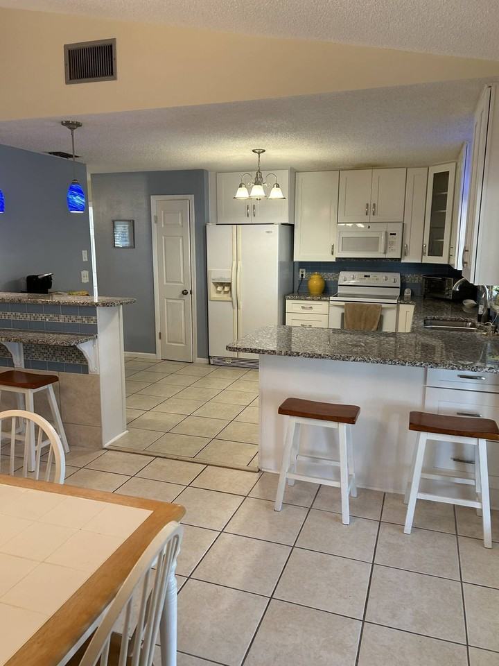 5924 Pebble Ln - Photo 7 of 24