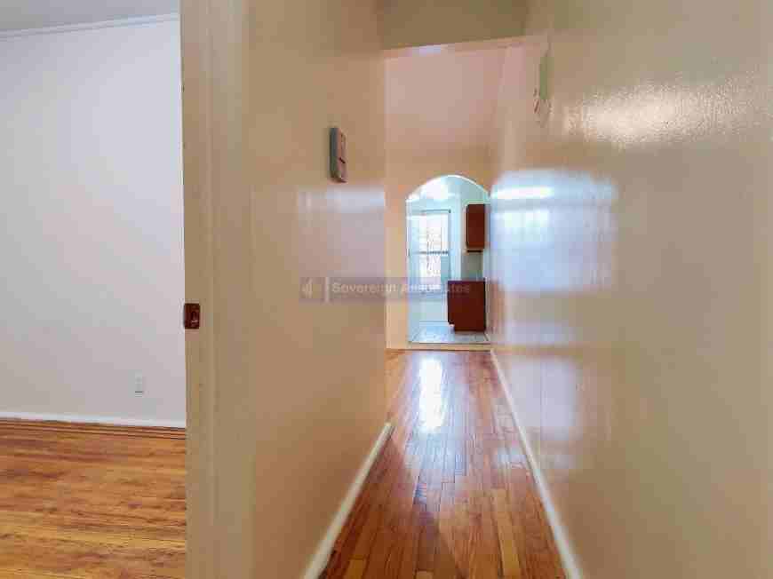 3133 Broadway