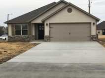 2201 S Pearl Ave - Photo 1 of 1