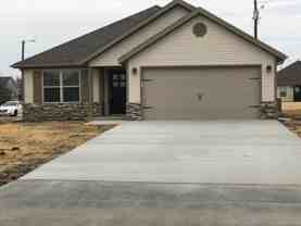 2201 S Pearl Ave - Photo 1 of 1
