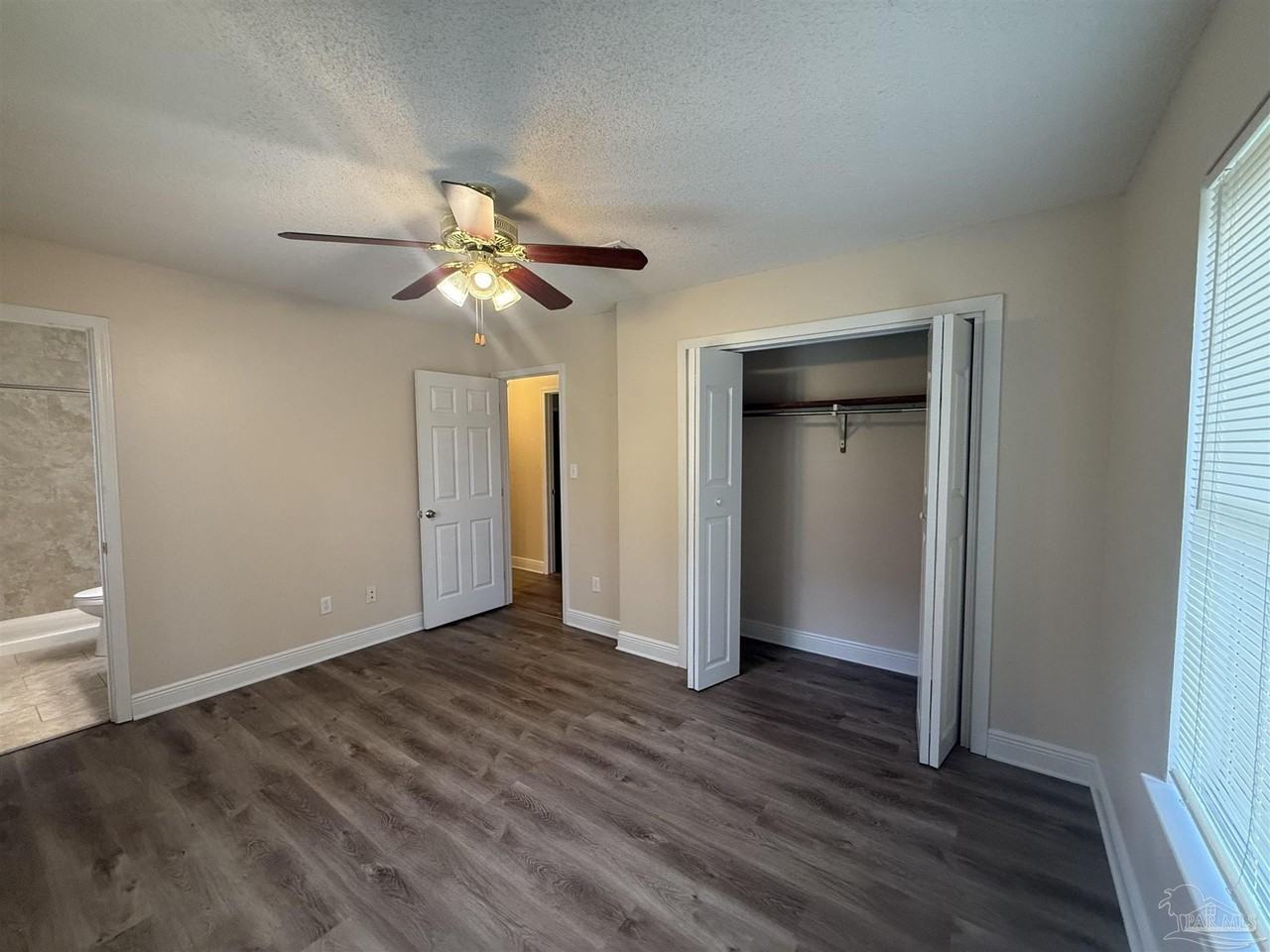 321 Forest Hills Dr - Photo 7 of 8