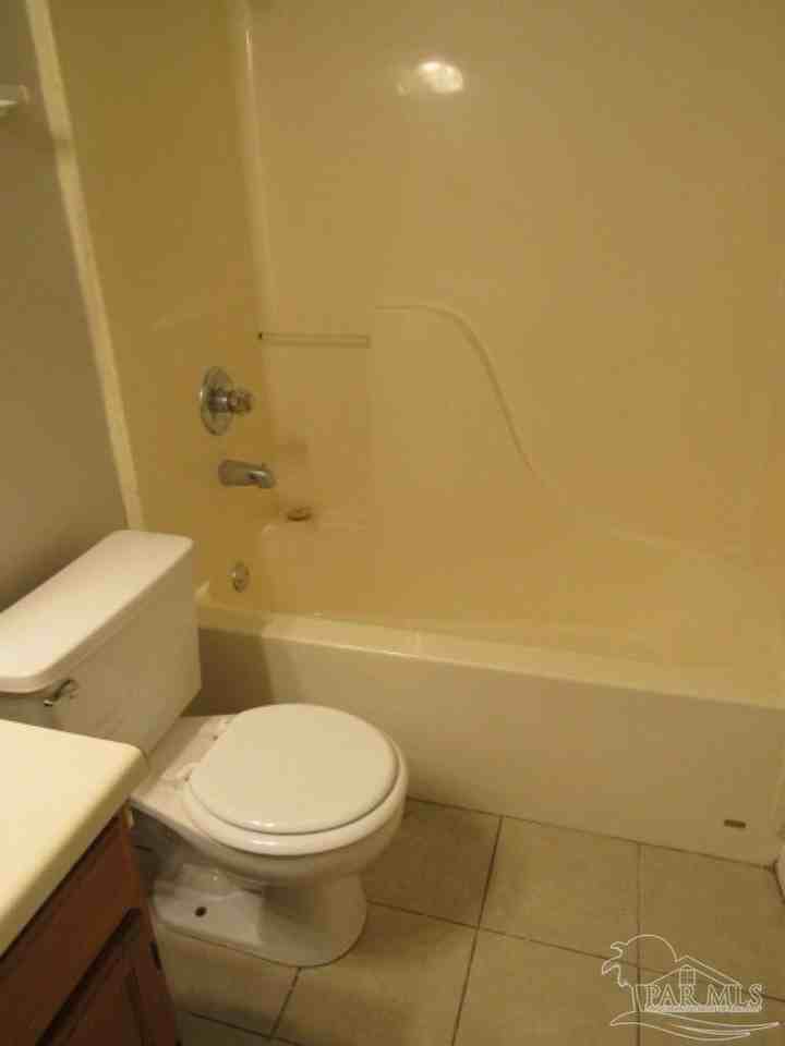2303 W Michigan Ave #H7 - Photo 6 of 10