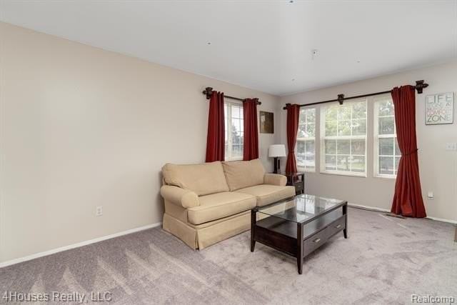 654 Lydia Ln #48 - Photo 7 of 38