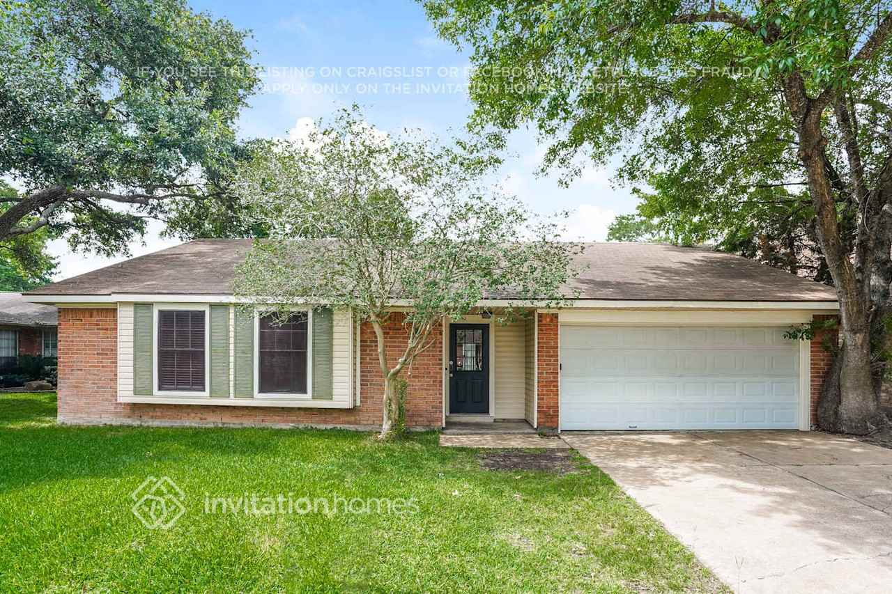 22006 Castle Springs Dr