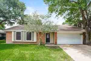 featured image of 22006 Castle Springs Dr