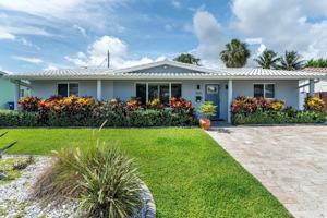 featured image of 300 Se 8th Ct