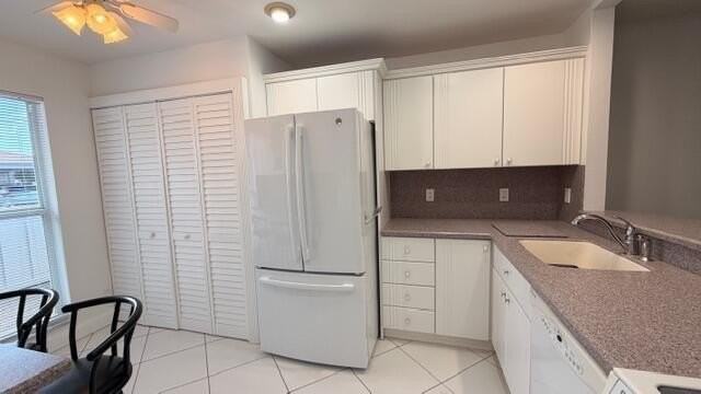 6813 Moonlit Dr - Photo 4 of 36