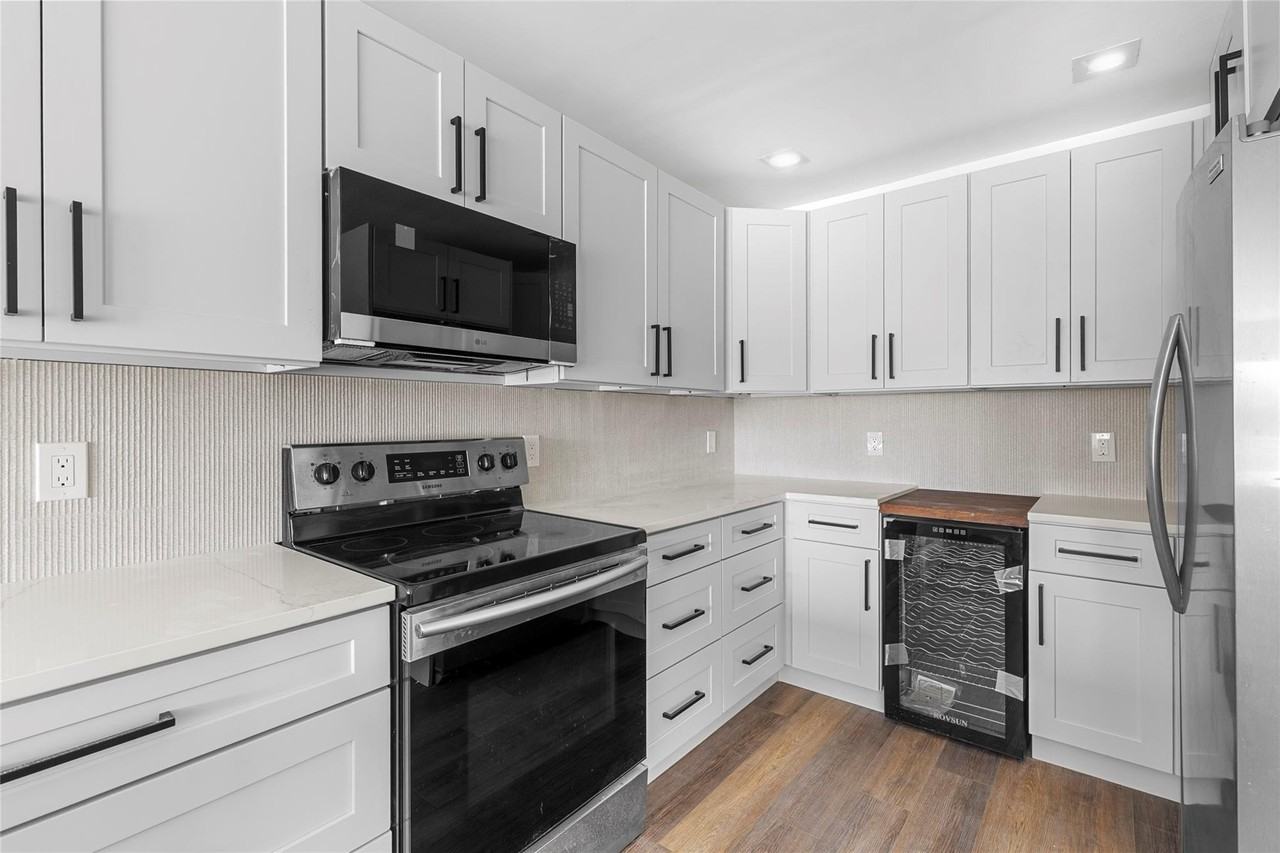 2800 N Palm Aire Dr #310 - Photo 5 of 28