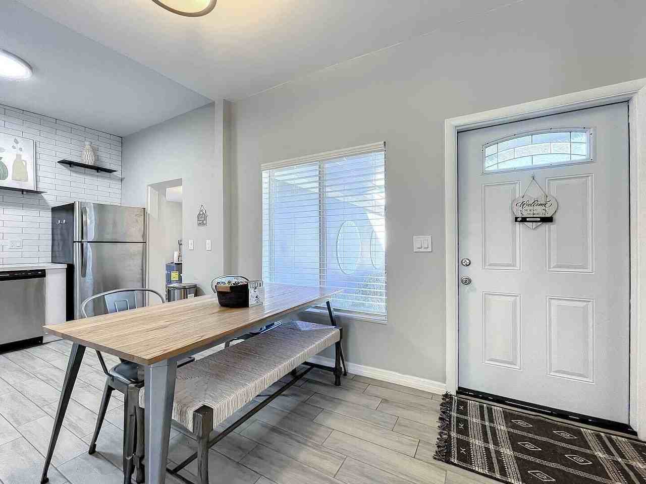 1500 Davie Blvd - Photo 6 of 19