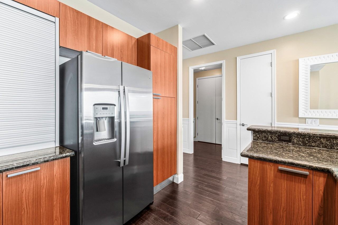 2650 Lake Shore Dr #2403 - Photo 6 of 50