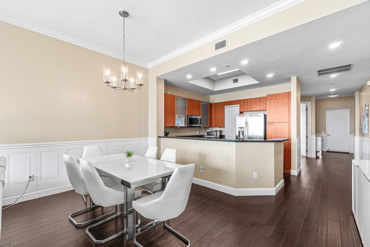 2650 Lake Shore Dr #2403 - Photo 7 of 50