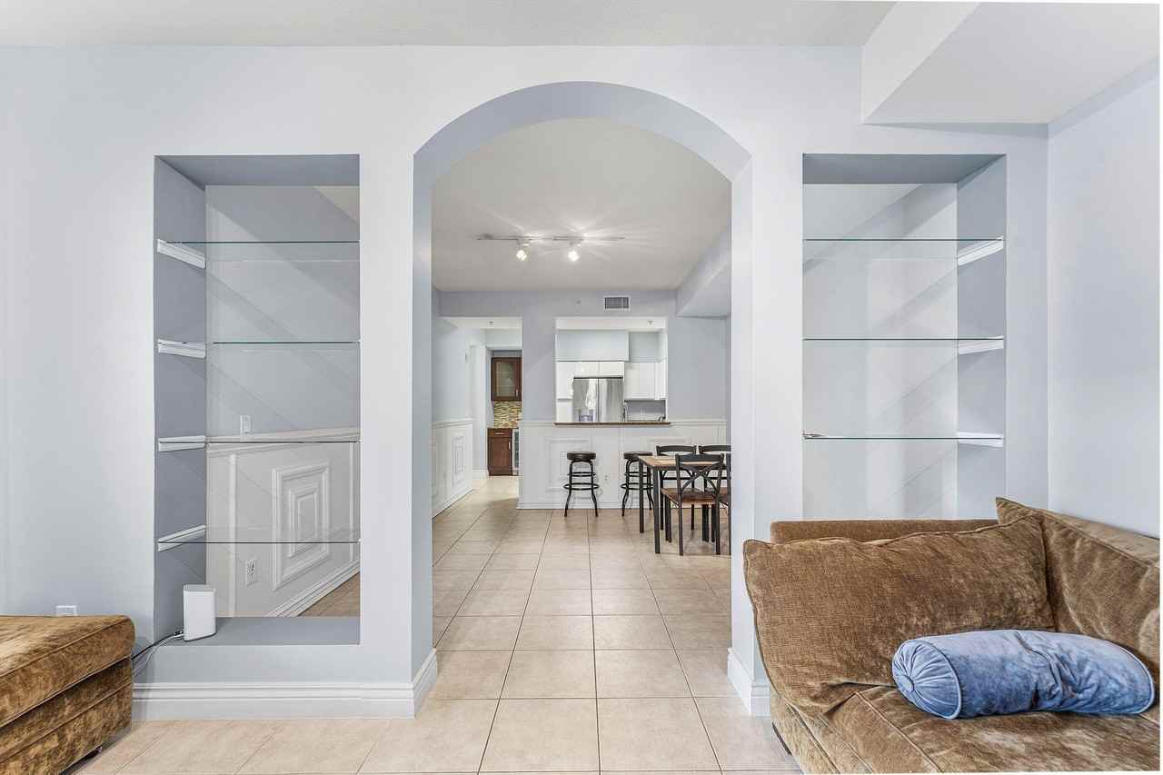 233 S Federal Hwy #308 - Photo 3 of 44