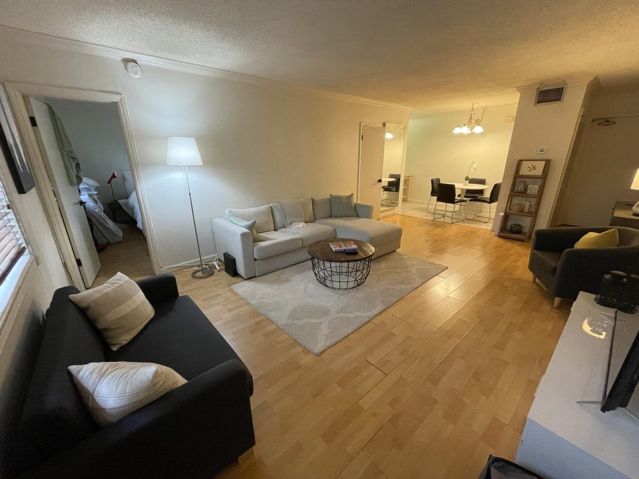 2424 Se 17th St #203B - Photo 7 of 11