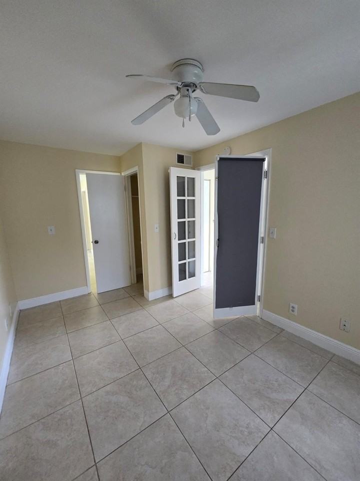 8775 Nw 39th St #8775 - Photo 5 of 20