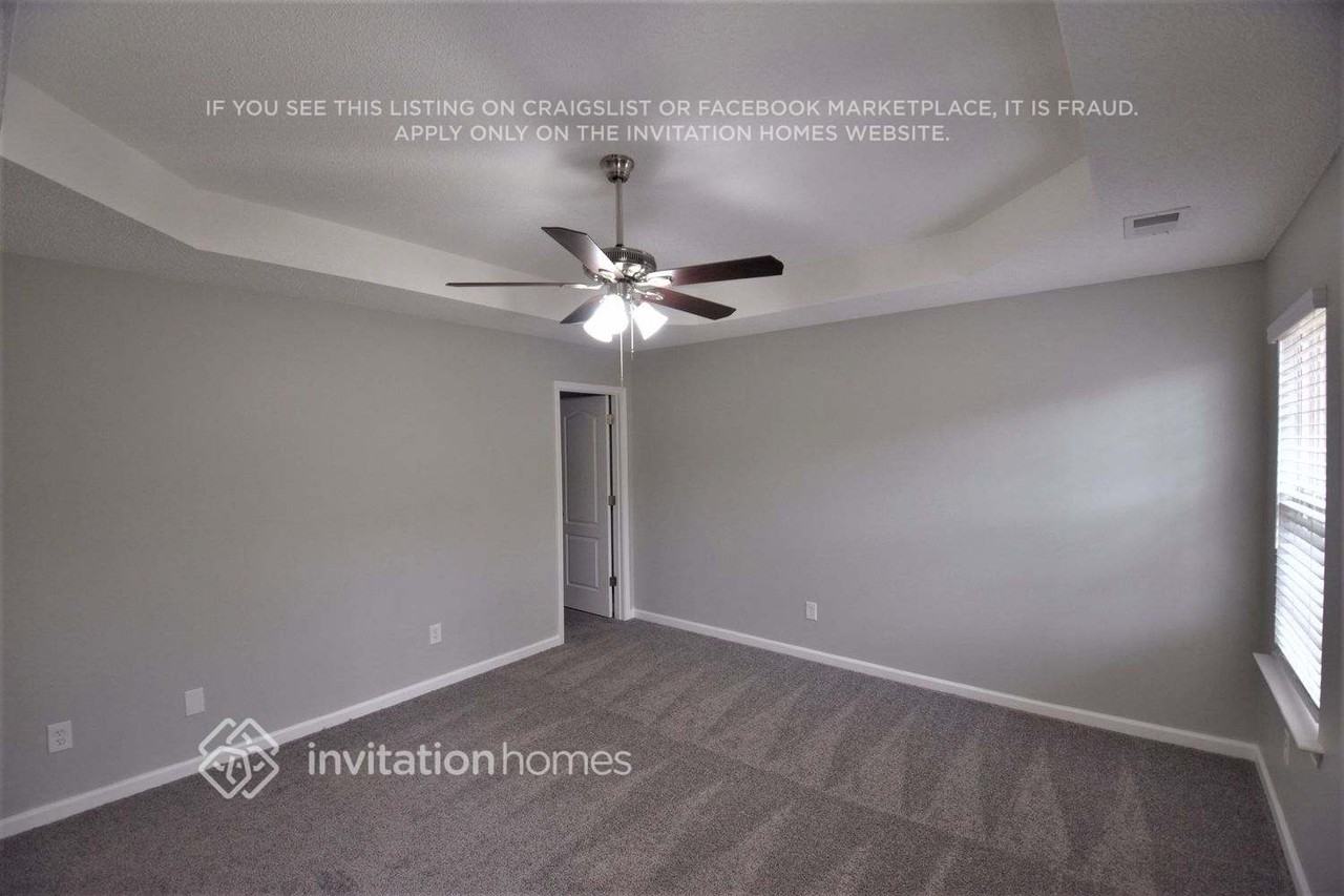 2531 Hampton Valley Dr Sw - Photo 4 of 7