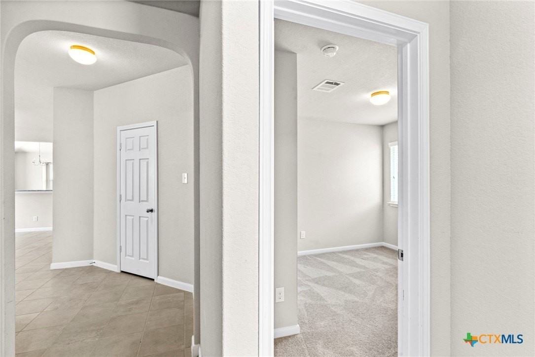 213 Hoya Ln - Photo 3 of 28