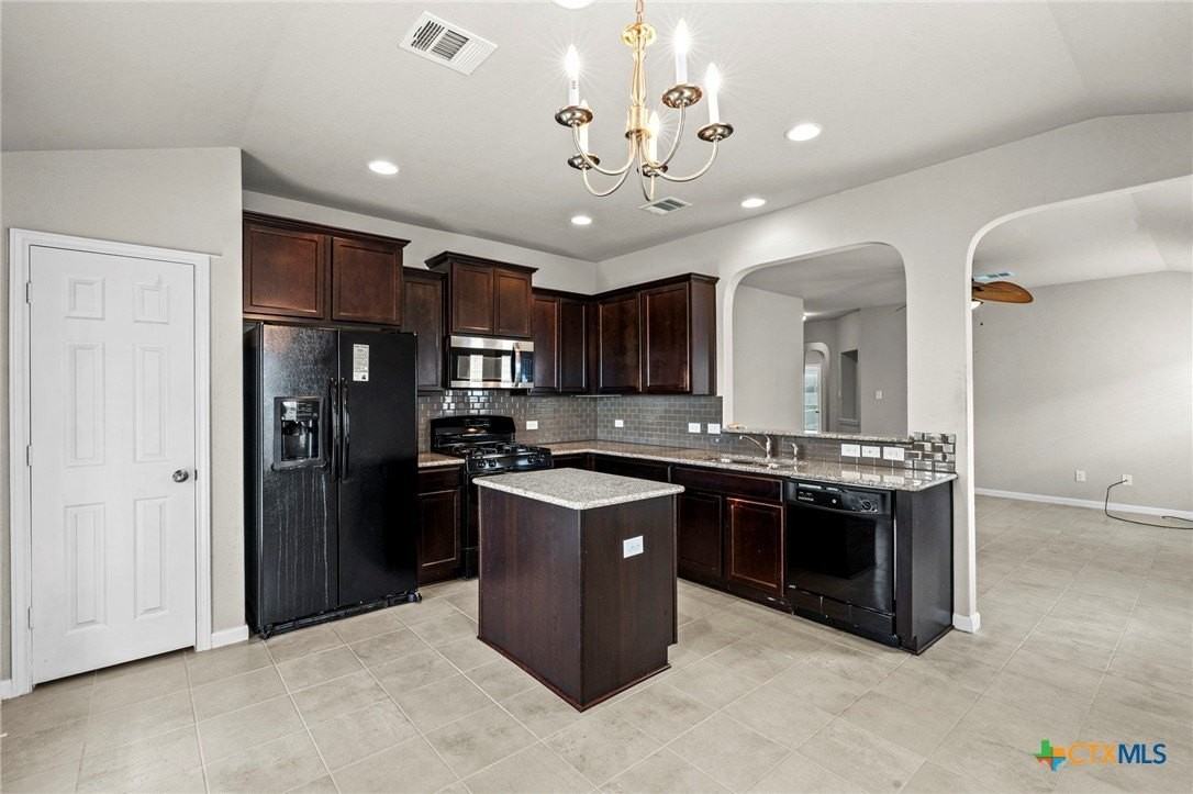 213 Hoya Ln - Photo 4 of 28