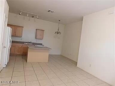 6016 S Avenida Ribero - Photo 4 of 6