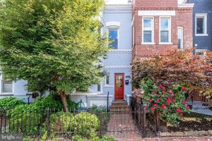 featured image of 1417 G St Ne