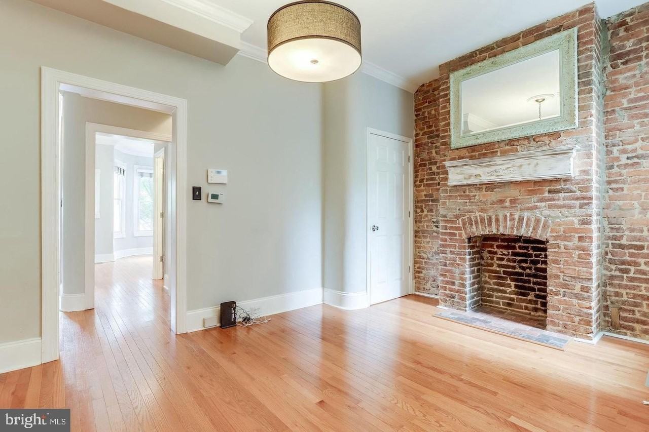 1417 G St Ne - Photo 3 of 23
