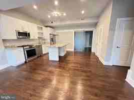 featured image of 1620 E St Ne #3