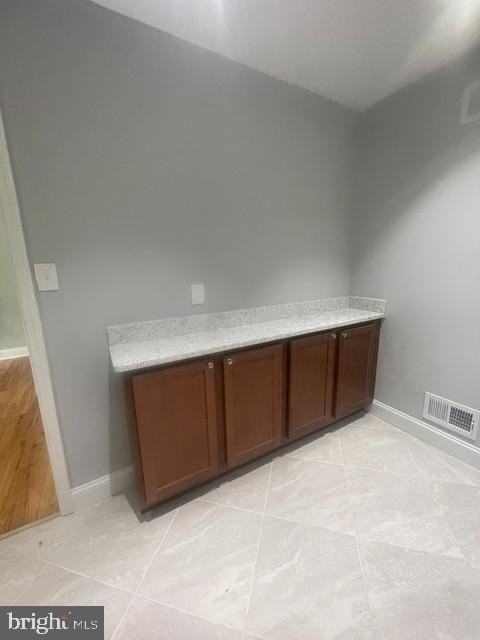 1207 Flint Hill Rd - Photo 4 of 35