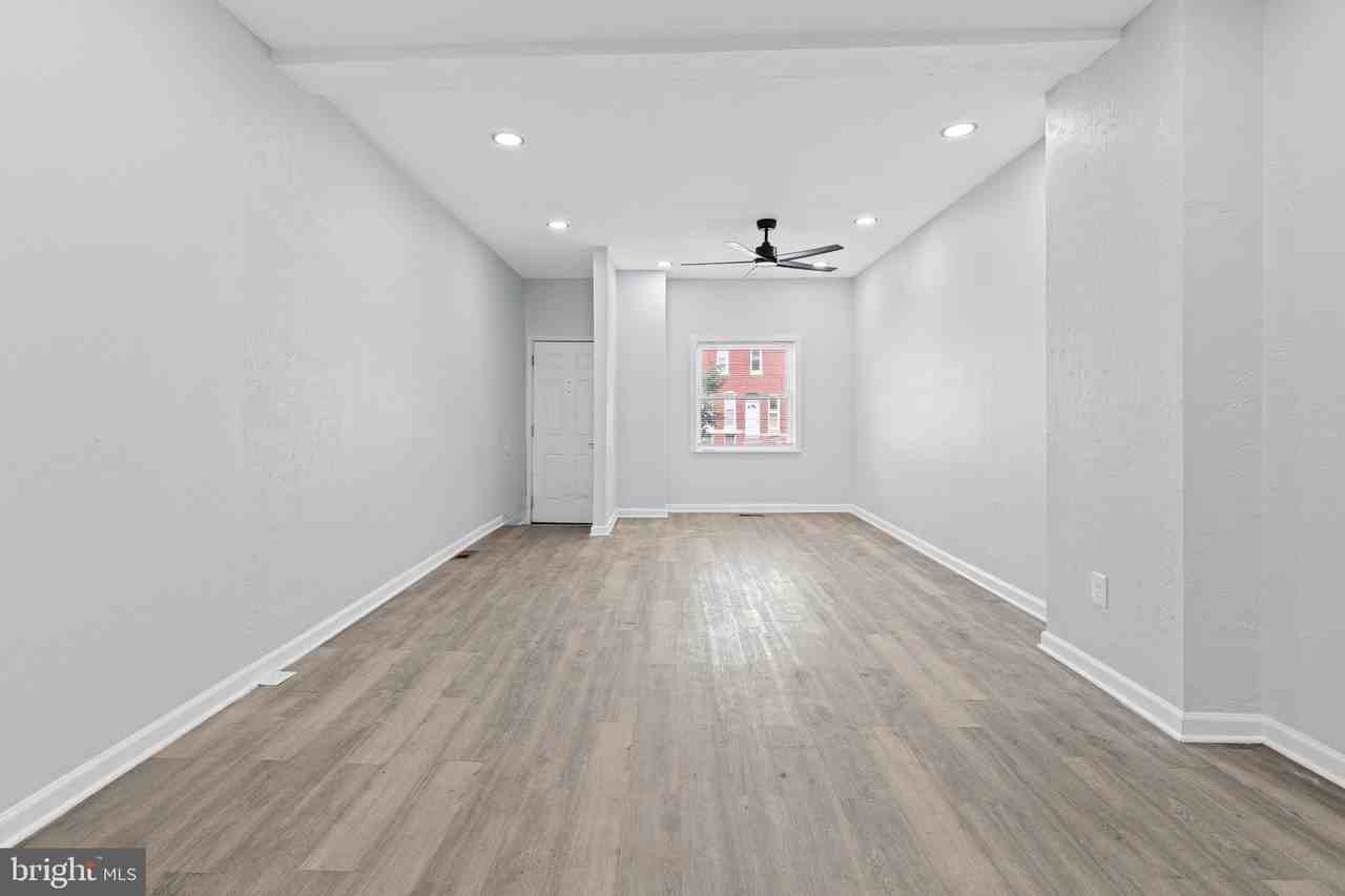 1669 N Milton Ave - Photo 2 of 26