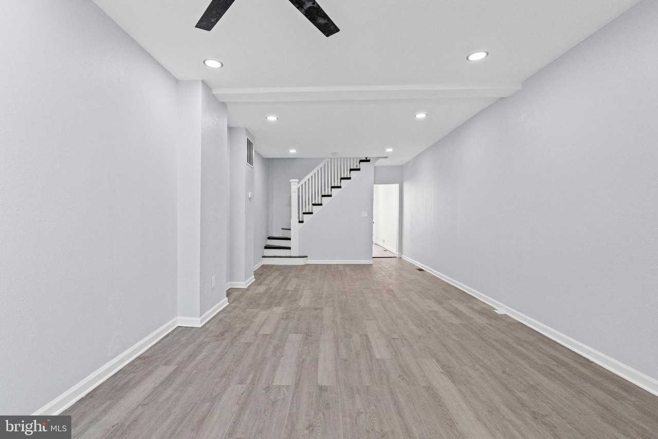 1669 N Milton Ave - Photo 4 of 26
