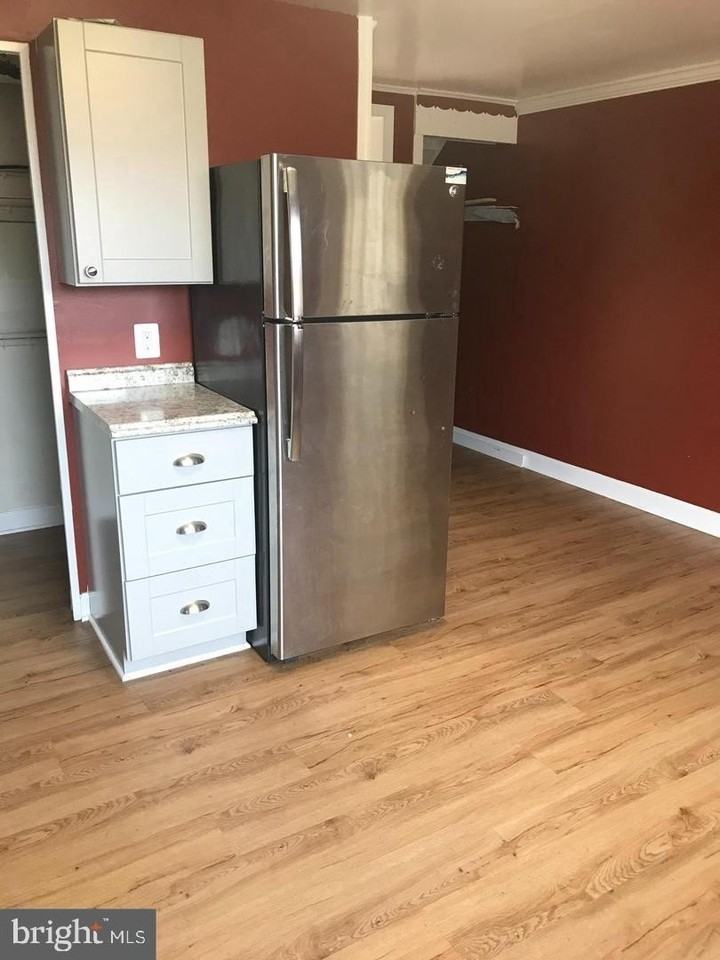 3004 Elizabeth Ave - Photo 4 of 11