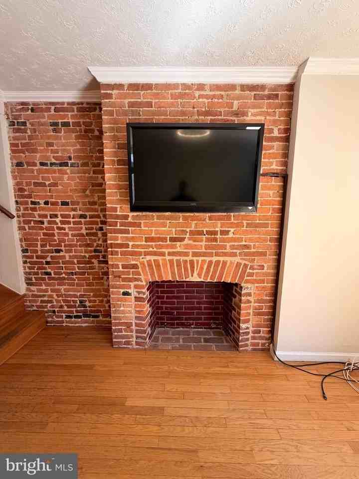 118 E Gittings St - Photo 3 of 22